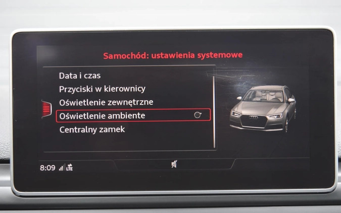 Audi A4 cena 78720 przebieg: 199990, rok produkcji 2017 z Nowy Sącz małe 781